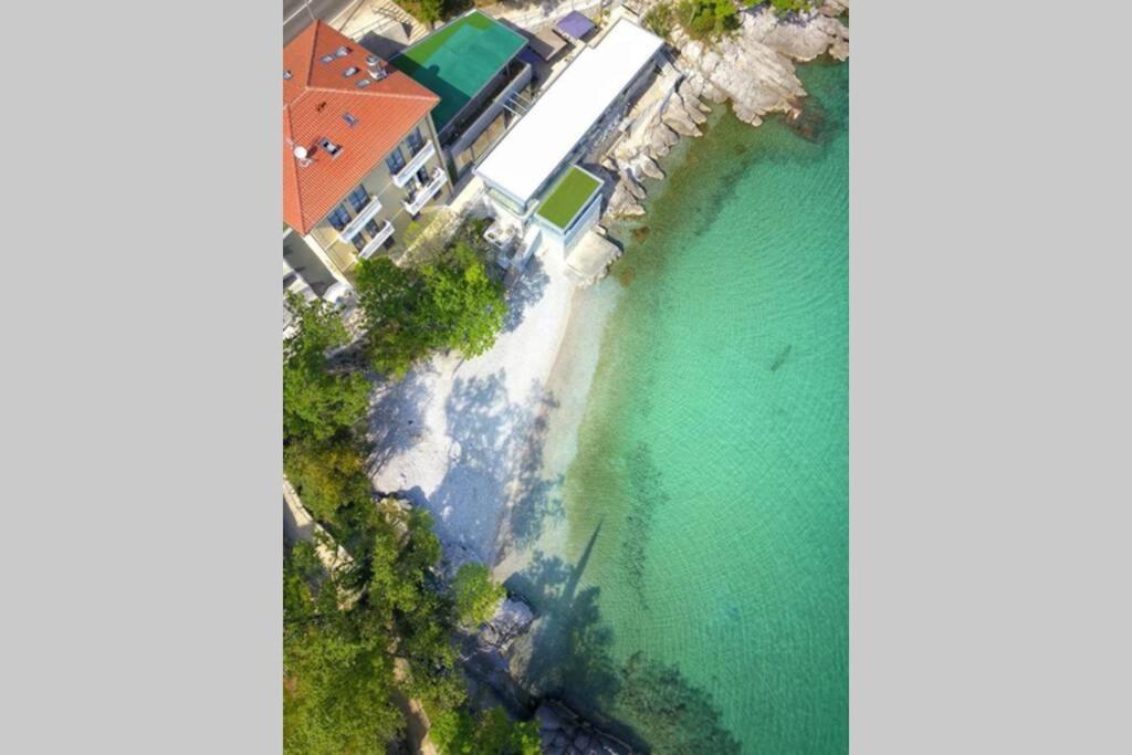 Breathtaking Sea View App For 2+1, Bbq ...... Daire Opatija Dış mekan fotoğraf